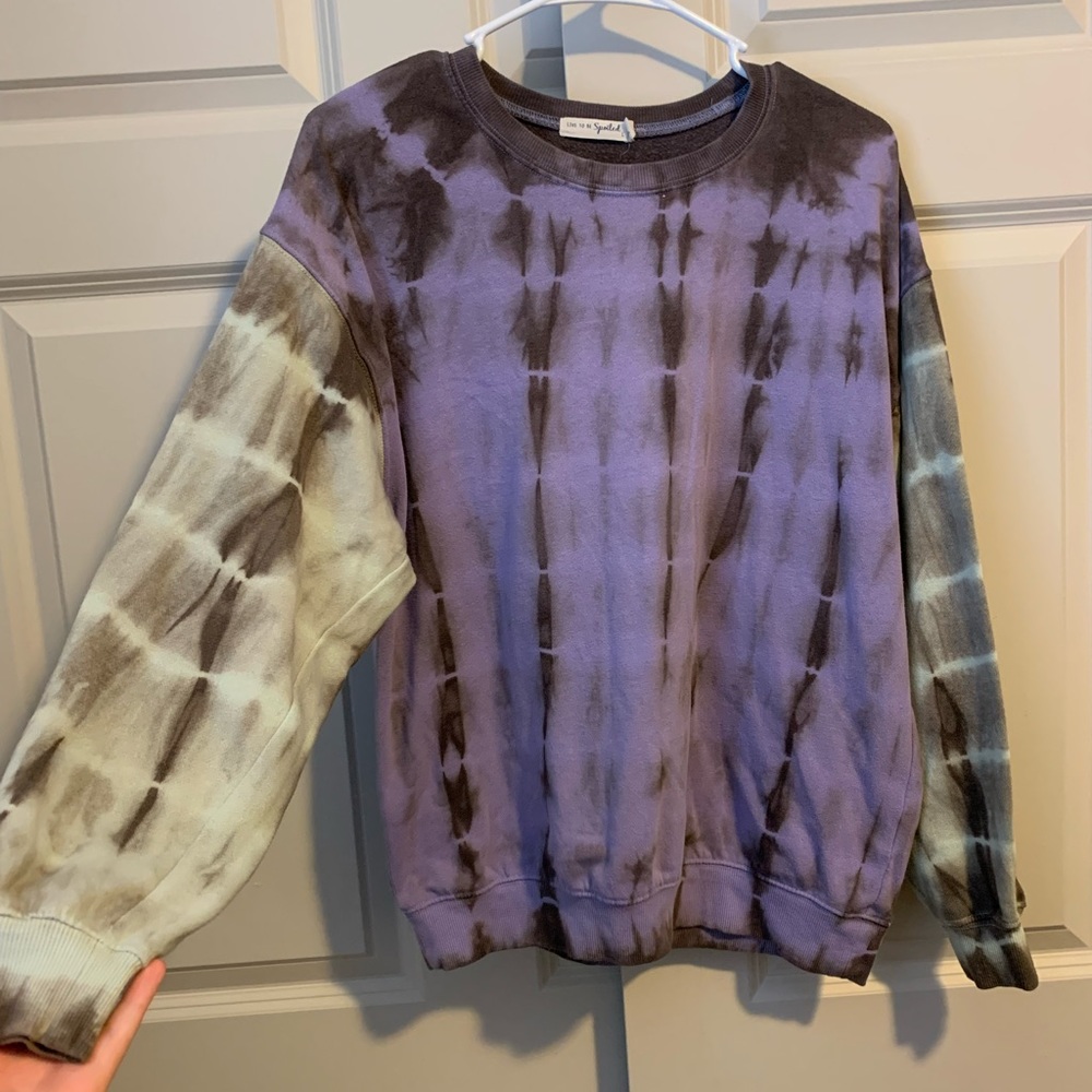 Large tie-dye style crew neck sweatshirt